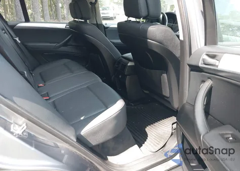 2011 BMW X5 xDrive35I z USA, uszkodzony, nr VIN 5UXZV4C55BL405830